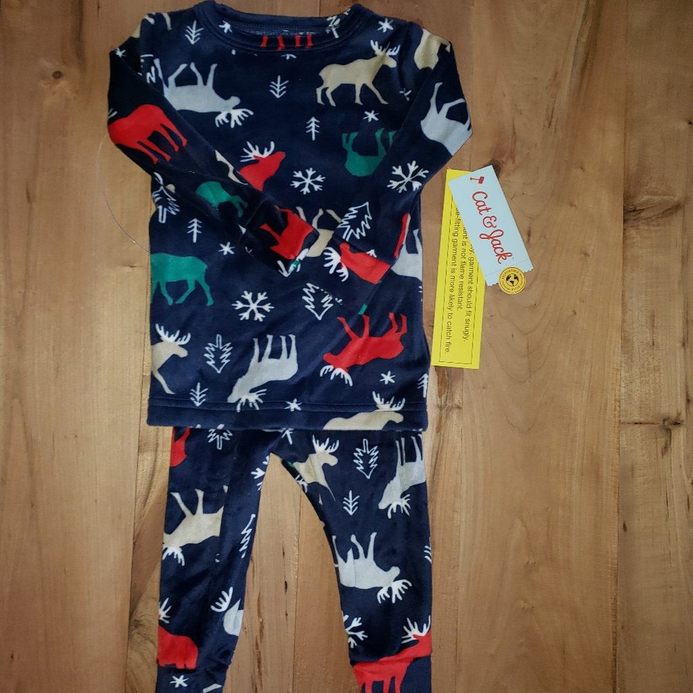 Baby Boys 2pc Moose Pajamas **note tags were removed but still as good as new!